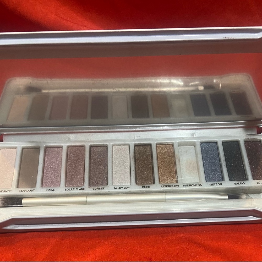 Stripped Collection Pure Cosmetics Eyeshadow Palette - Multi-Color New